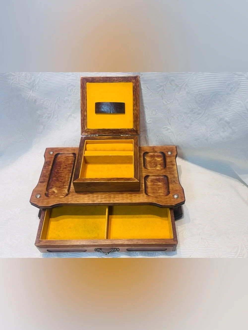 Vtg Wood Jewelry Chest Box Dresser Top Trinket Wicker Retro Multiple Compartment
